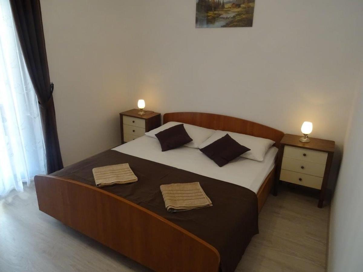 Apartments With A Parking Space Biograd Na Moru, Biograd - 860 Екстер'єр фото