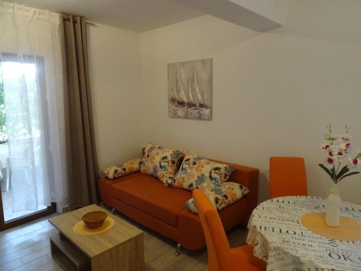 Apartments With A Parking Space Biograd Na Moru, Biograd - 860 Екстер'єр фото