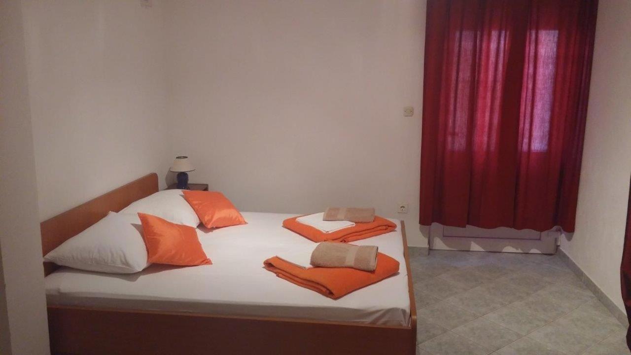 Apartments With A Parking Space Biograd Na Moru, Biograd - 860 Екстер'єр фото