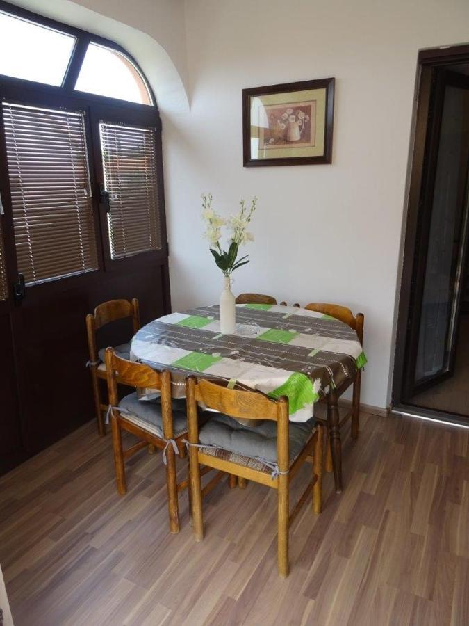 Apartments With A Parking Space Biograd Na Moru, Biograd - 860 Екстер'єр фото